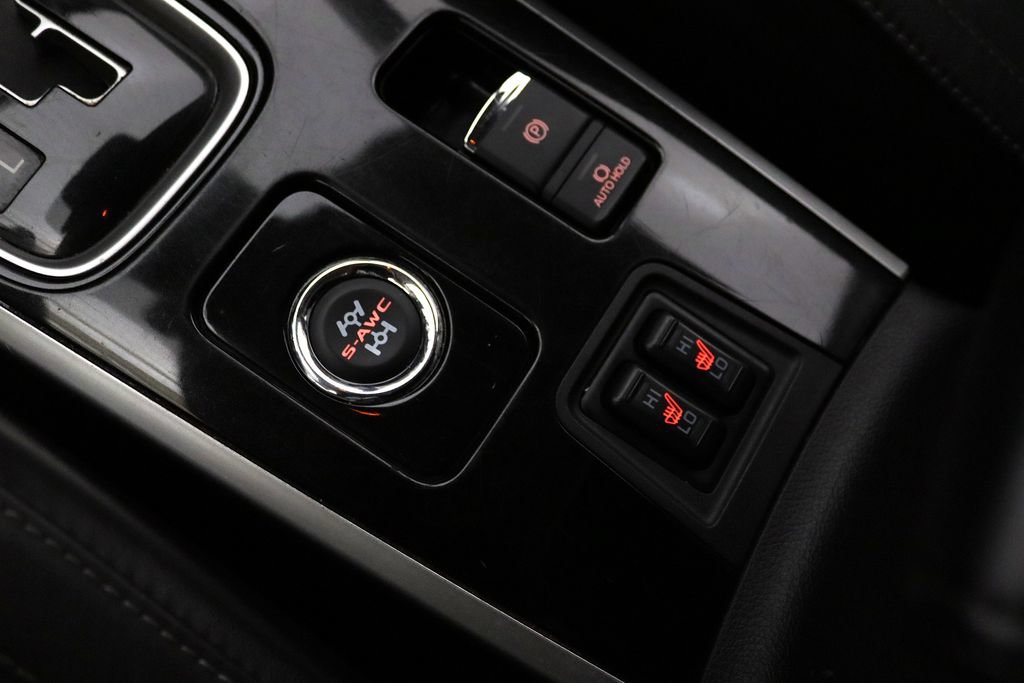 Used 2020 Mitsubishi Outlander SE AWD/4WD image 30