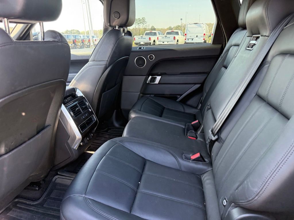 Used 2020 Land Rover Range Rover Sport SE image 23