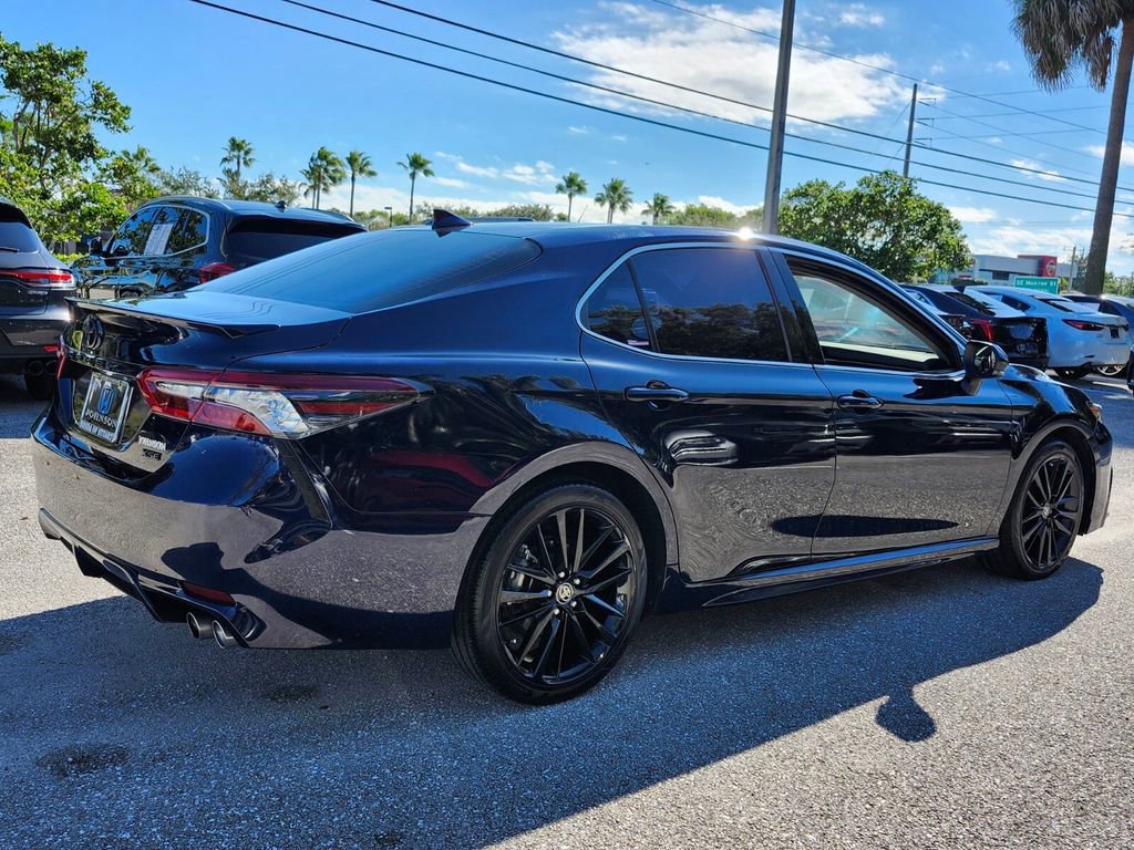 Used 2021 Toyota Camry XSE image 13