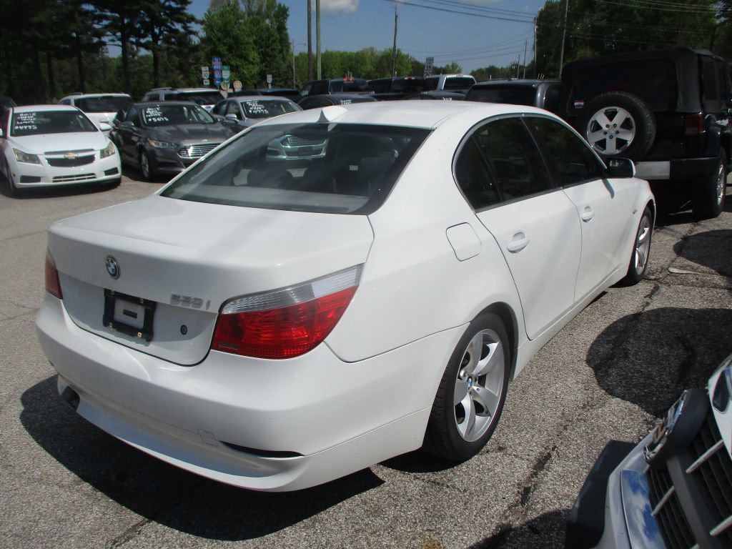 Used 2004 BMW 530i Sedan RWD image 4