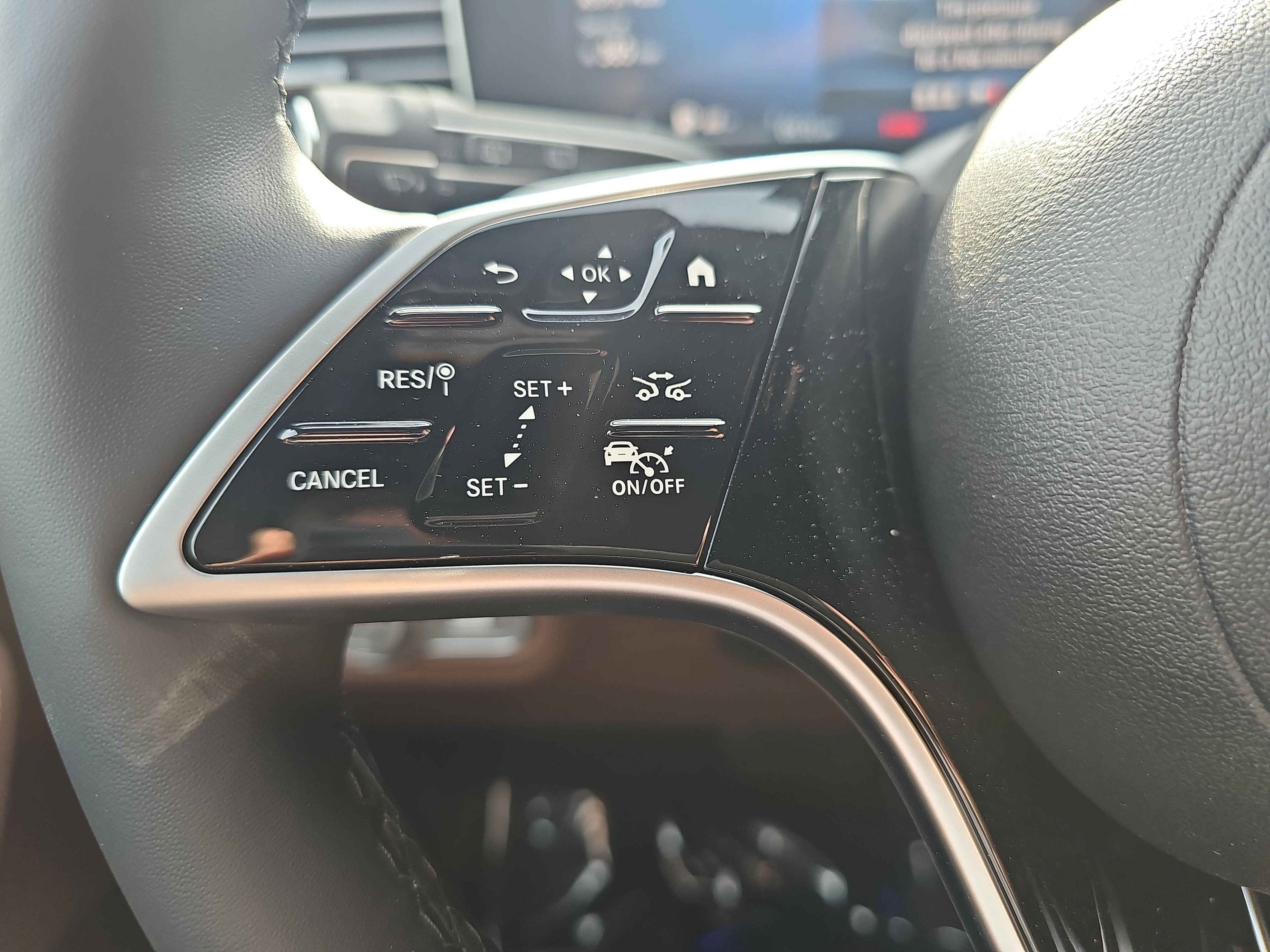 New 2026 Mercedes-Benz GLE 450 4MATIC image 18