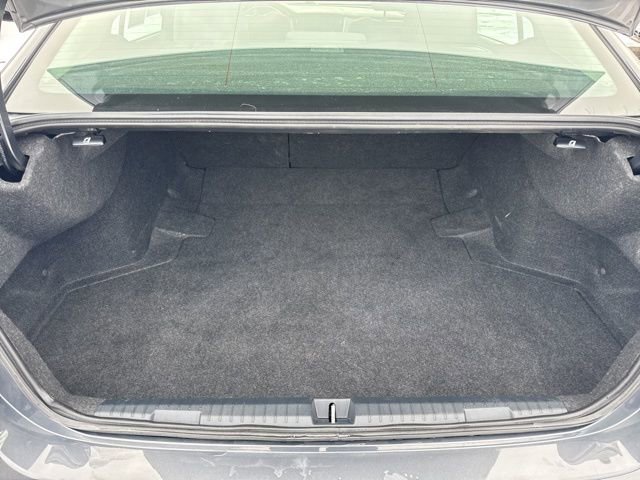 Used 2024 Subaru Legacy Premium image 6