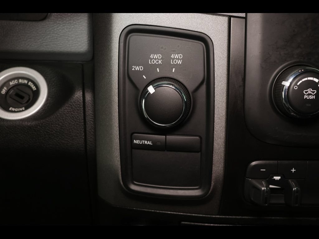 Used 2018 RAM 3500 Tradesman w/ Chrome Appearance Group AWD/4WD image 26