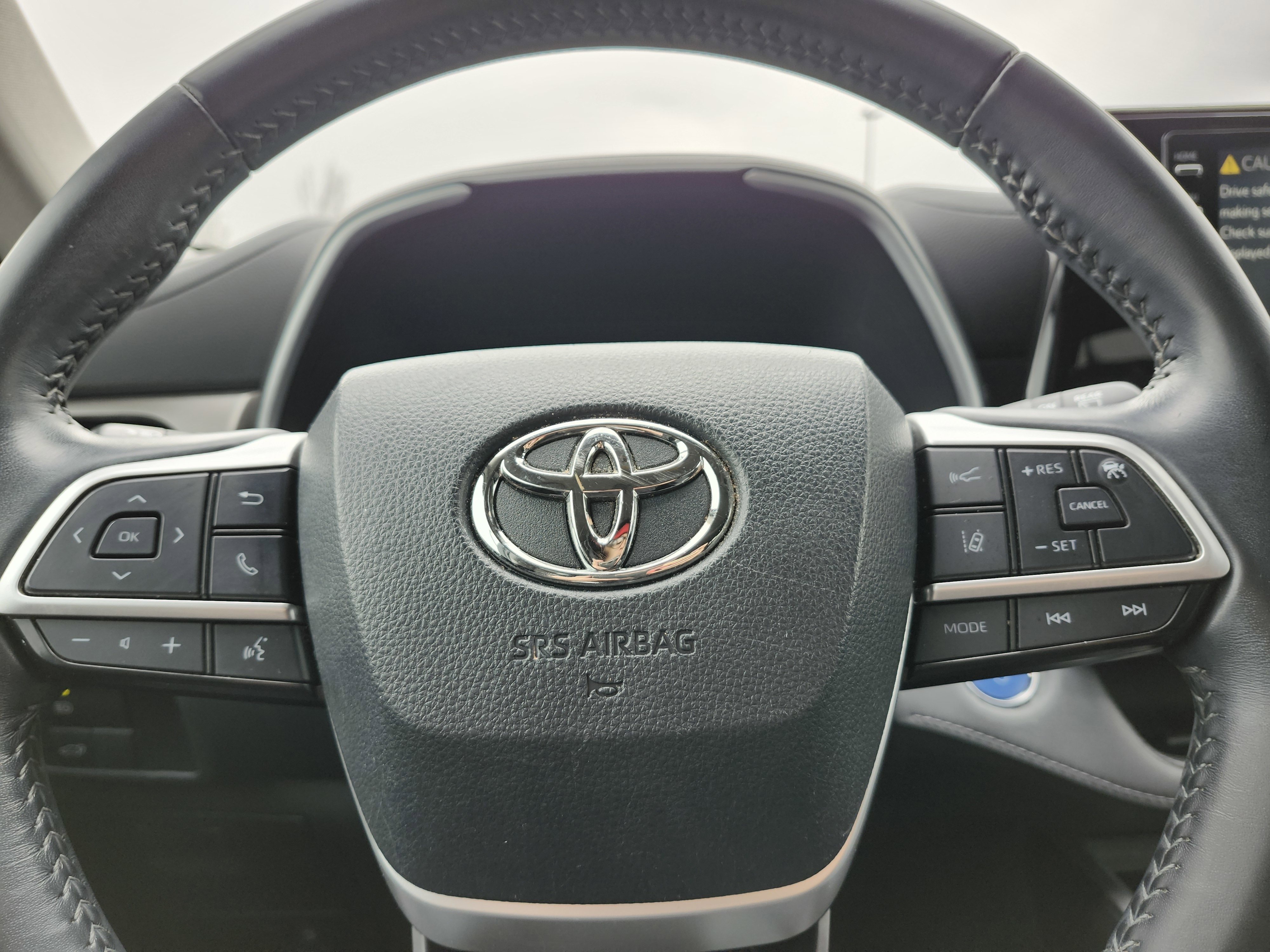 Used 2022 Toyota Highlander XLE image 34