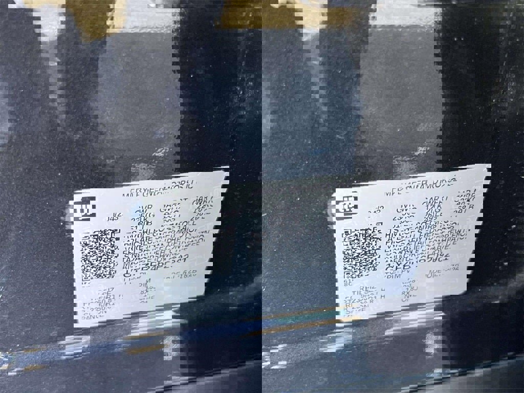 Used 2023 Cadillac XT4 Luxury w/ Cold Weather Package image 29