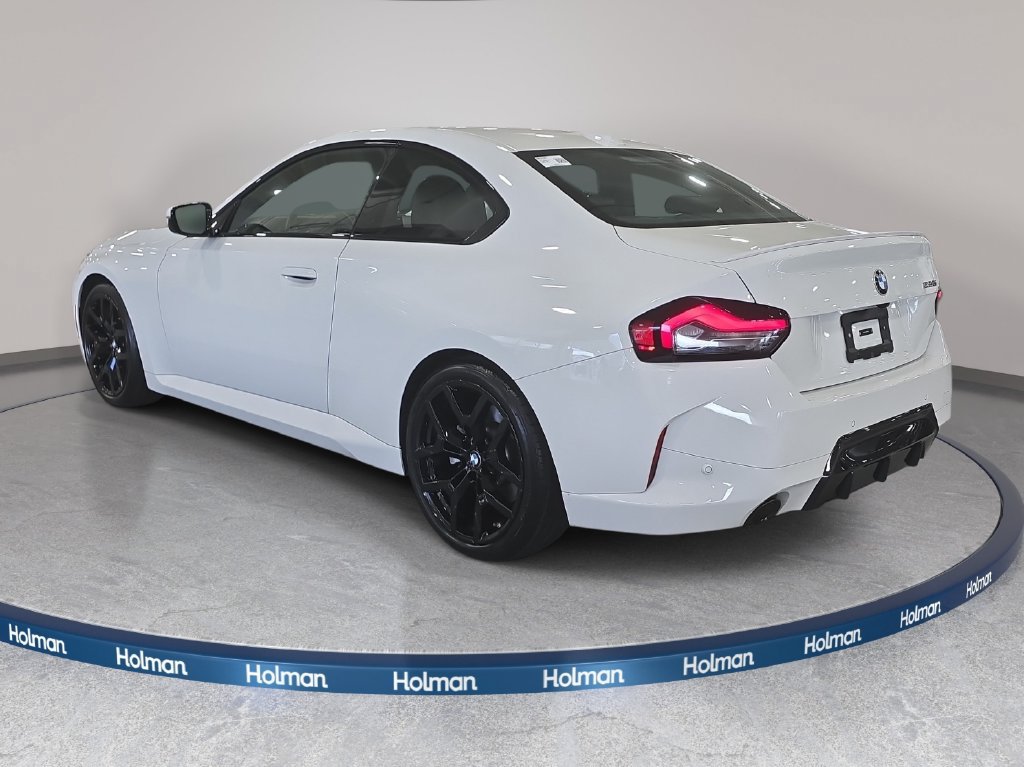 Certified 2025 BMW 230i Coupe w/ M Sport Package RWD image 7