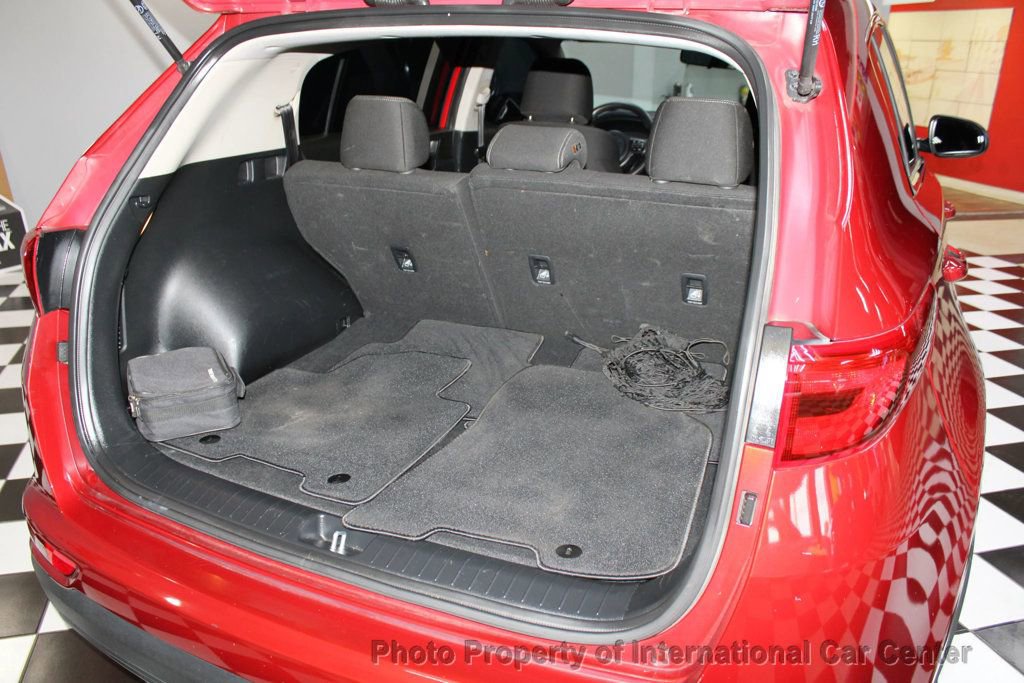 Used 2018 Kia Sportage LX w/ LX Popular Package image 23