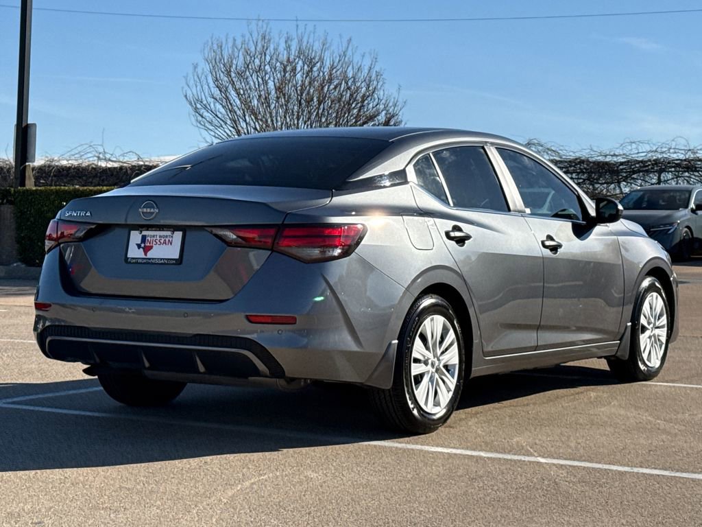 Used 2025 Nissan Sentra S image 9