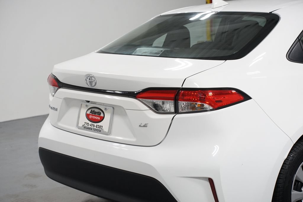 Certified 2024 Toyota Corolla LE FWD image 9