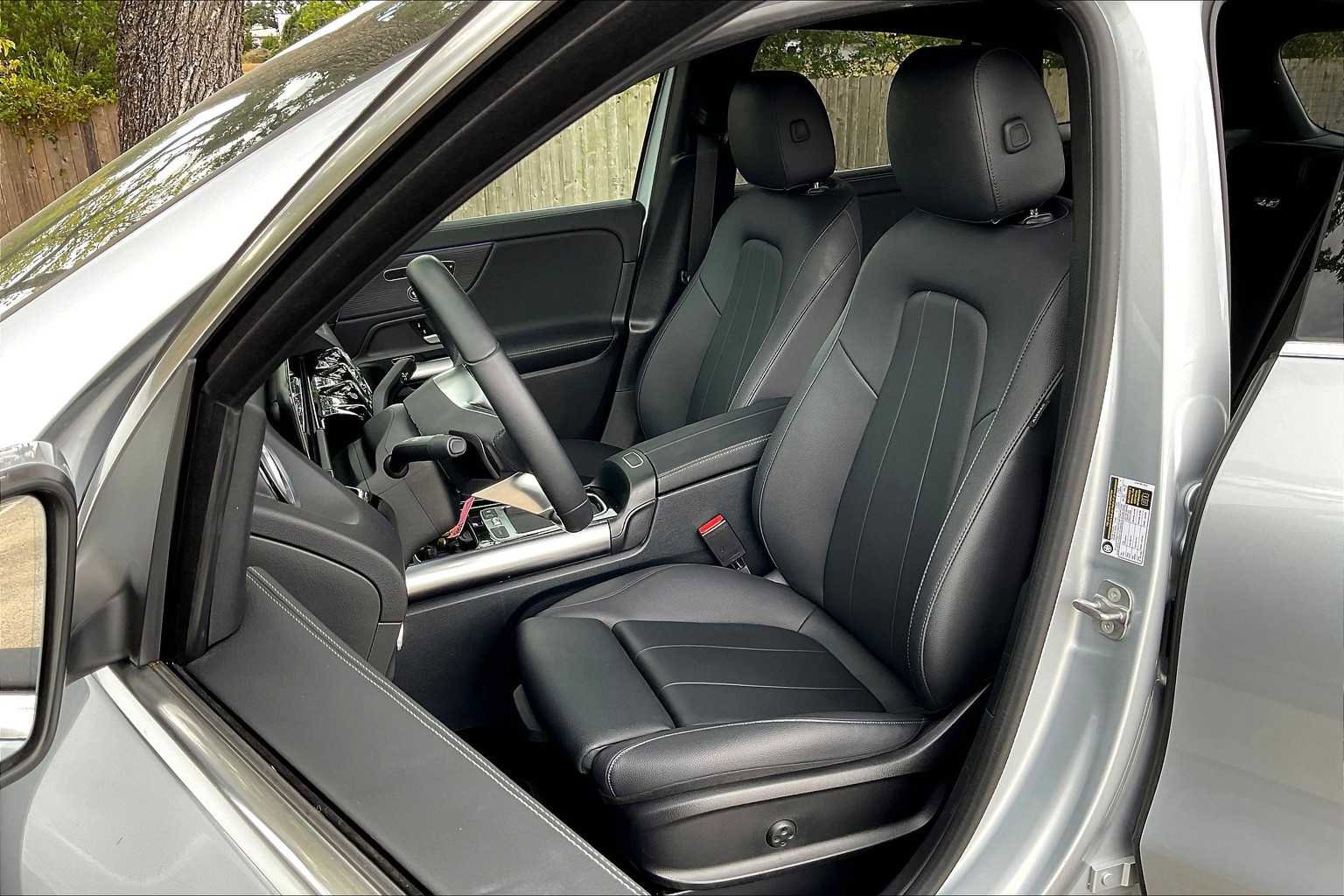 Certified 2025 Mercedes-Benz GLA 250 image 7