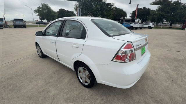Used 2009 Chevrolet Aveo LT w/ Power and Convenience Package FWD image 6