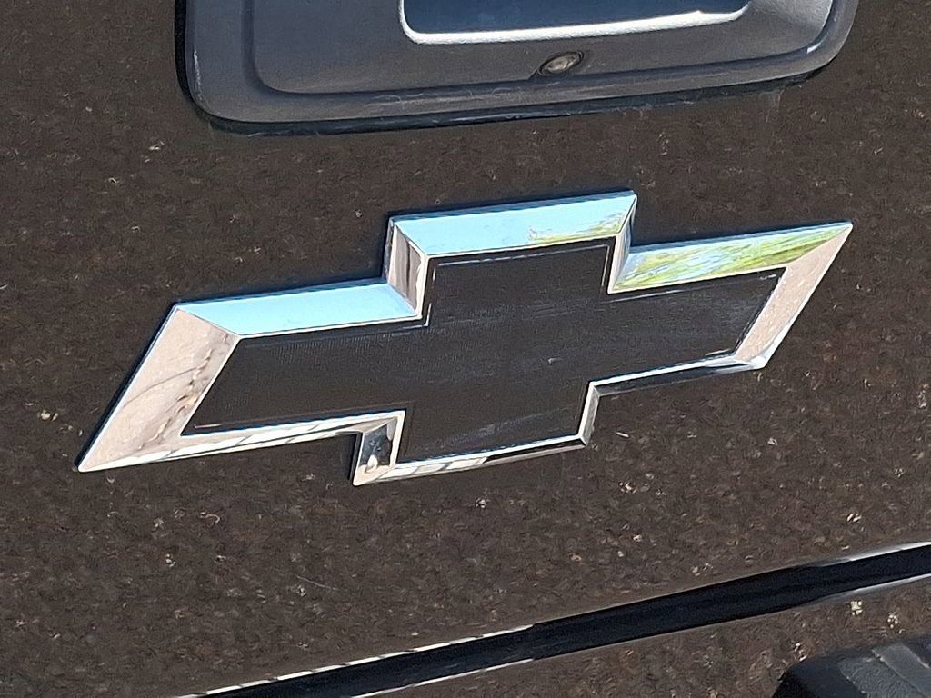 Used 2018 Chevrolet Silverado 1500 LTZ Z71 w/ Redline Edition AWD/4WD image 10