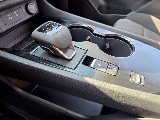 New 2026 Nissan Rogue SV FWD image 18