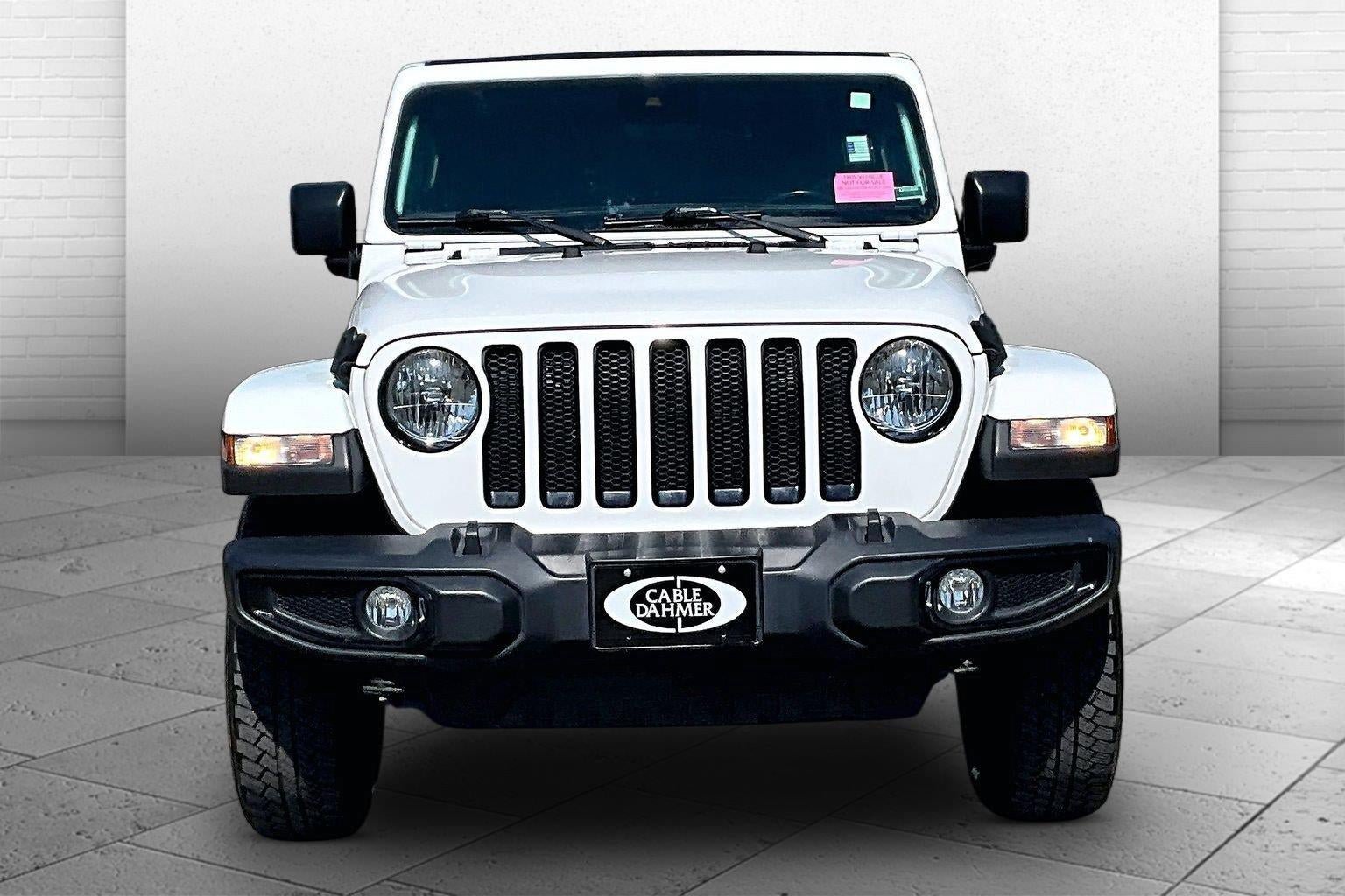Used 2021 Jeep Wrangler Unlimited Sahara AWD/4WD image 2