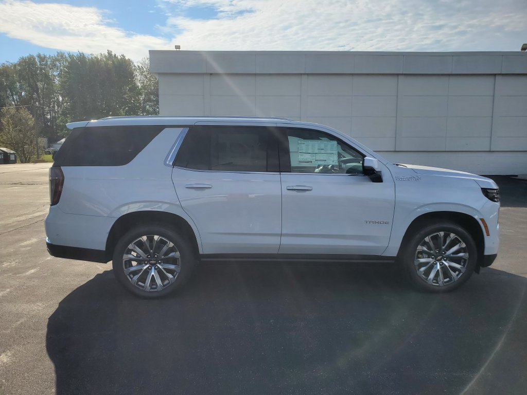 New 2026 Chevrolet Tahoe High Country AWD/4WD image 8