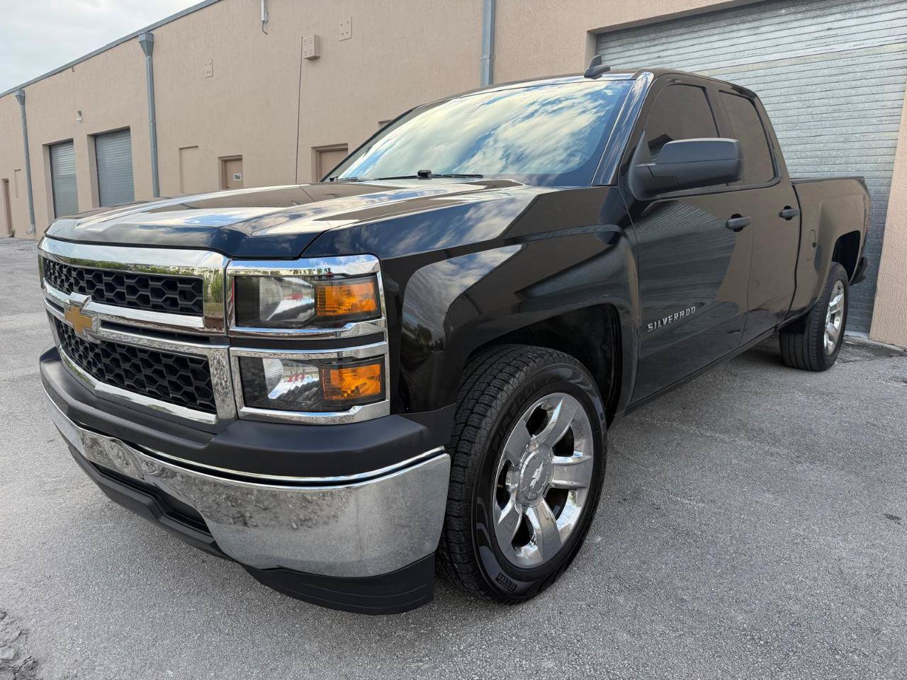 Used 2015 Chevrolet Silverado 1500 LS RWD image 9