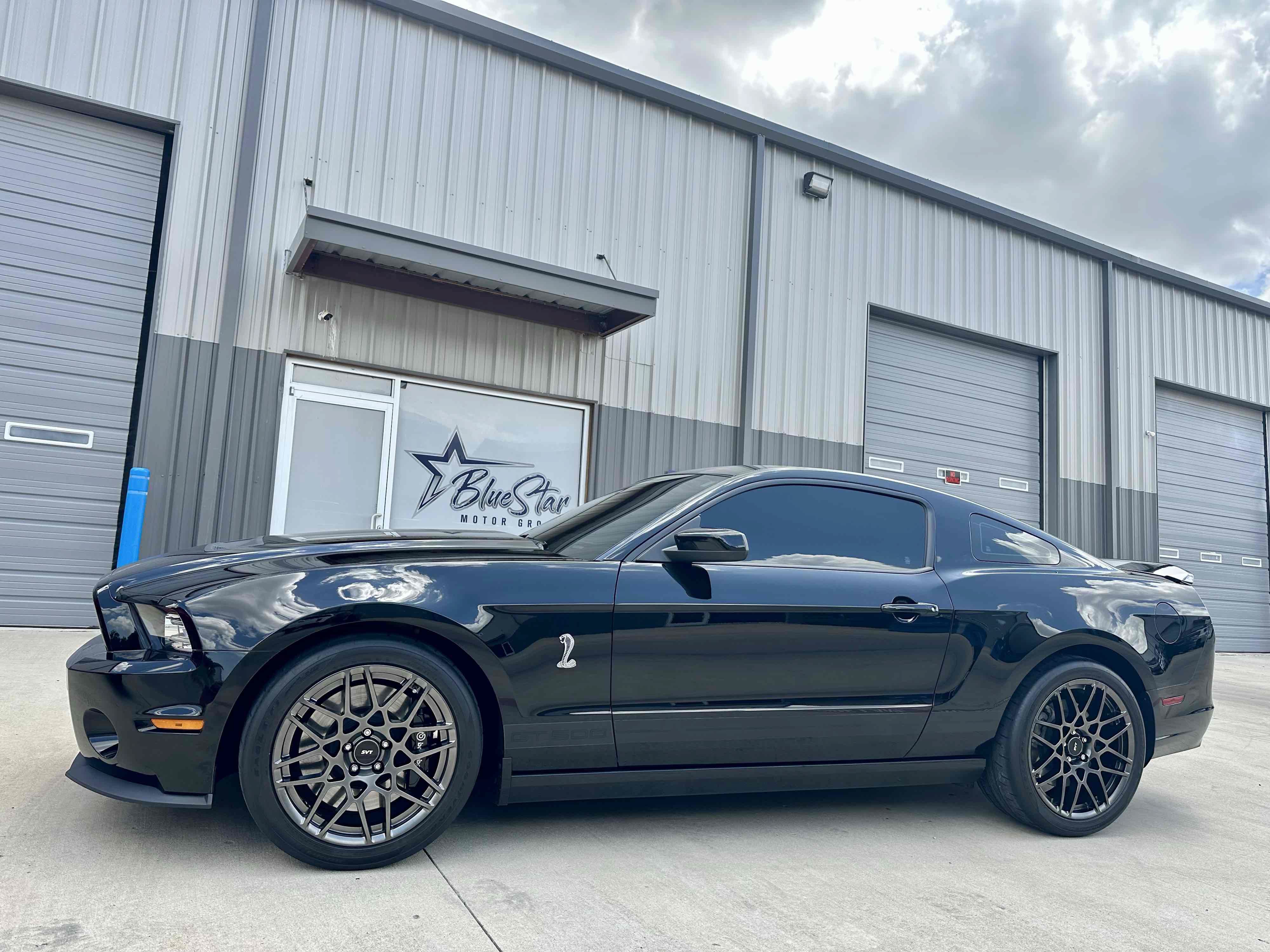 Used 2014 Ford Mustang Shelby GT500 w/ Equipment Group 821A RWD image 52