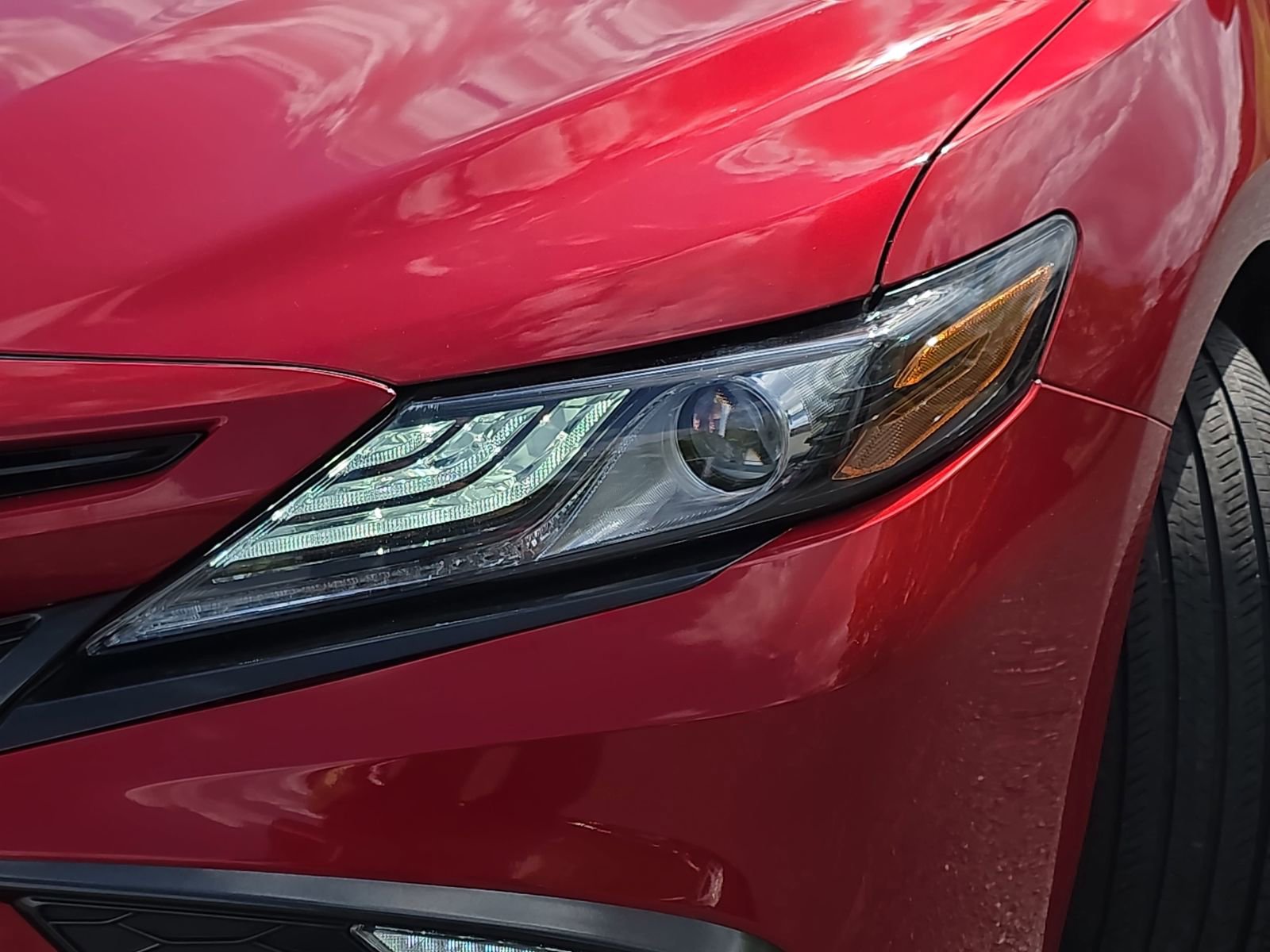 Used 2023 Toyota Camry XSE image 30