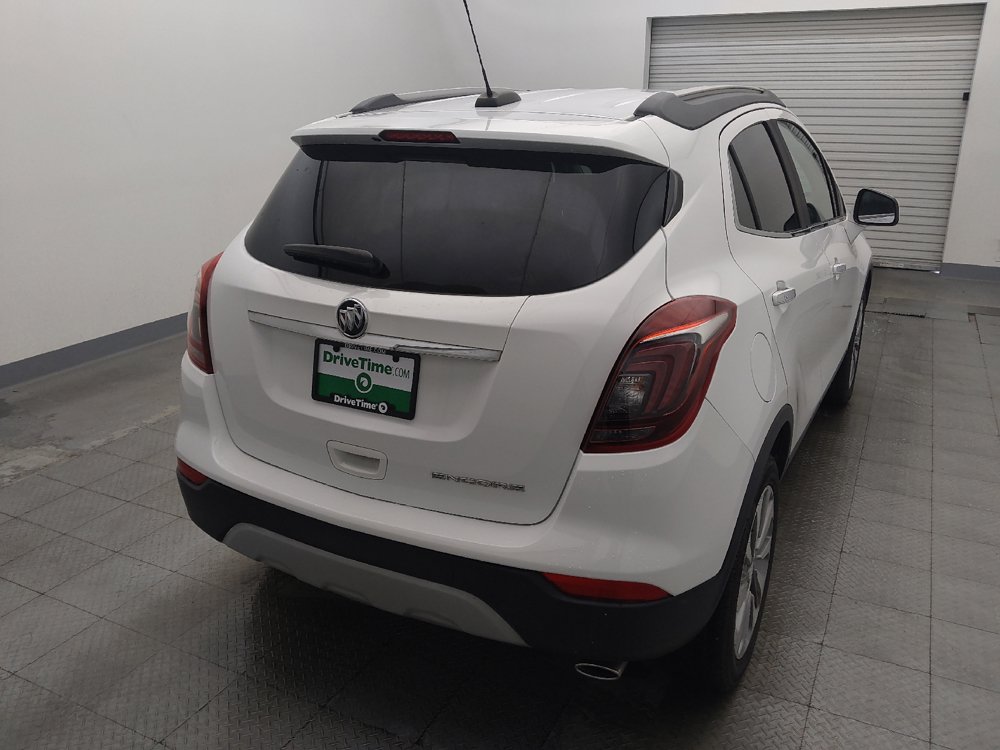 Used 2020 Buick Encore Preferred FWD image 7