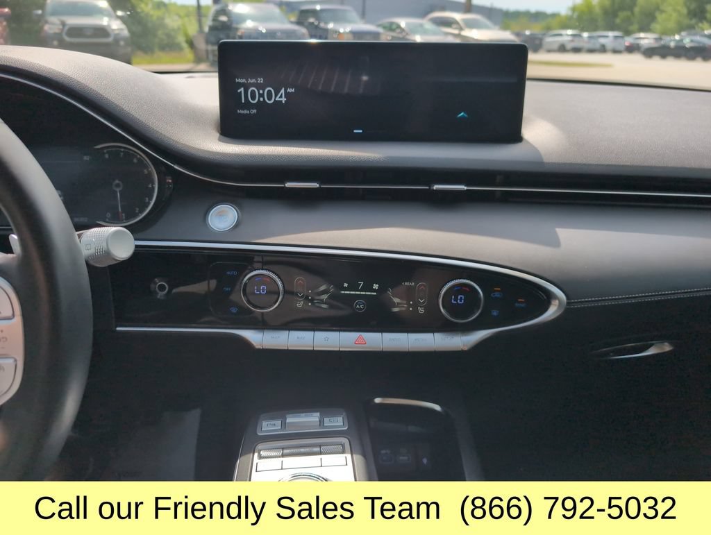 Used 2025 Genesis GV70 2.5T AWD/4WD image 20