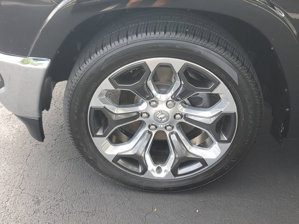 Used 2020 RAM 1500 Limited RWD image 11