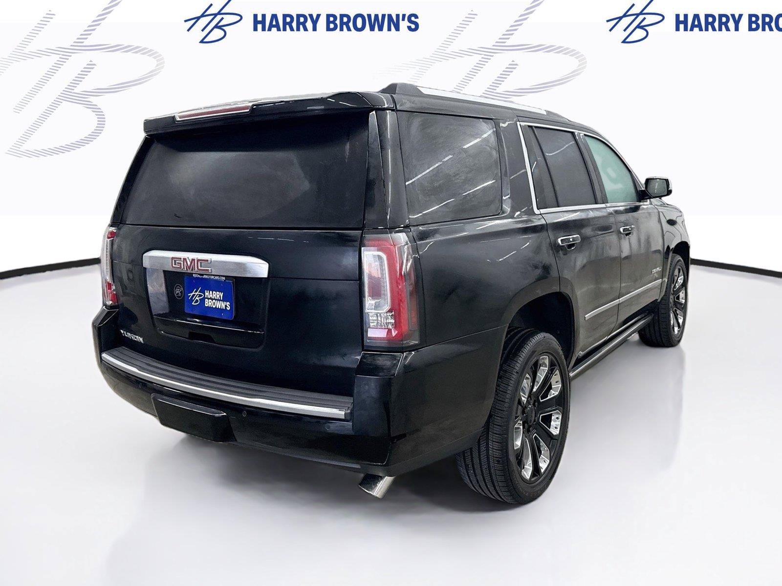 Used 2019 GMC Yukon Denali w/ Denali Ultimate Package AWD/4WD image 10
