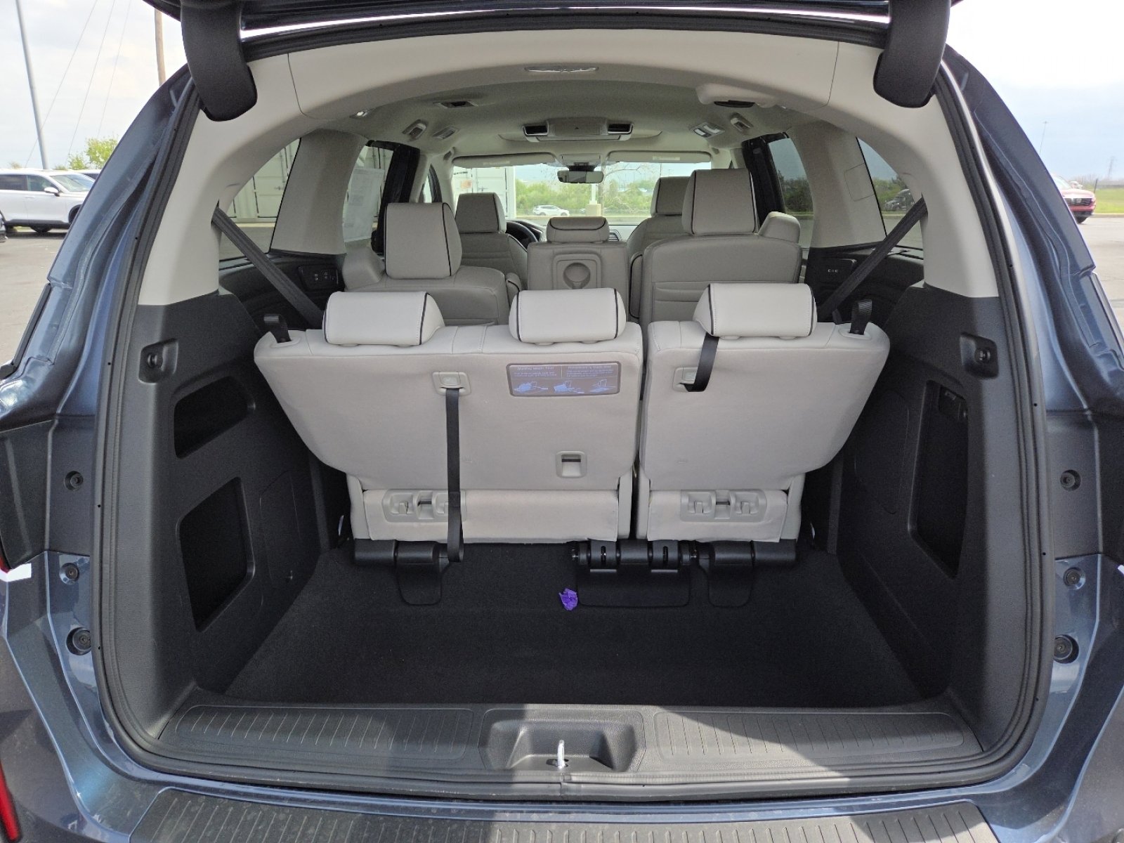 New 2026 Honda Odyssey Touring image 21