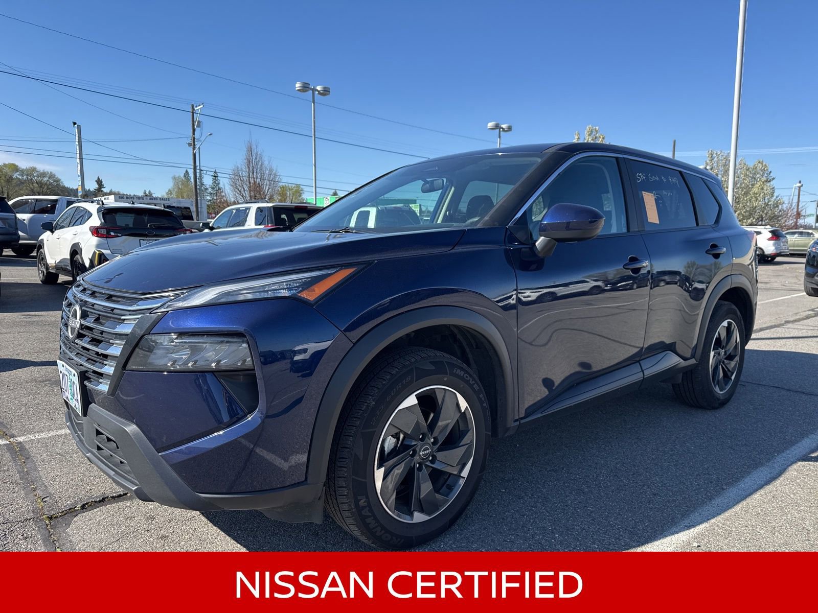 Certified 2025 Nissan Rogue SV image 1