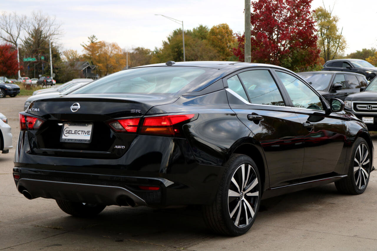 Used 2021 Nissan Altima 2.5 SR image 7