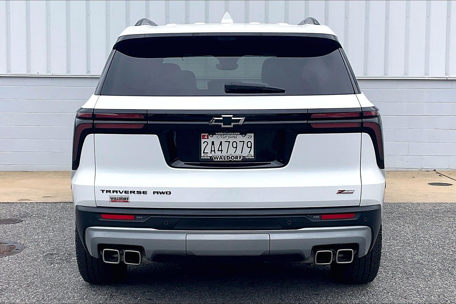 Used 2024 Chevrolet Traverse Z71 w/ Enhanced Driving Package AWD/4WD image 5