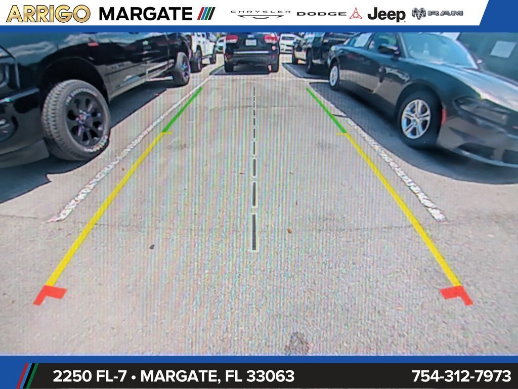 Used 2025 Jeep Wrangler Unlimited Sahara AWD/4WD image 21