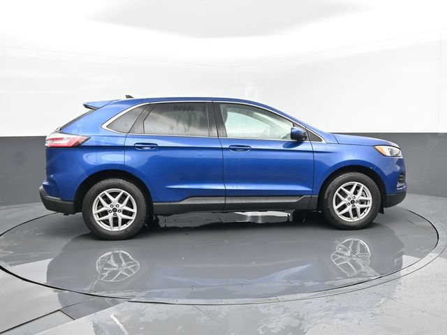 Used 2024 Ford Edge SEL w/ Convenience Package AWD/4WD image 4