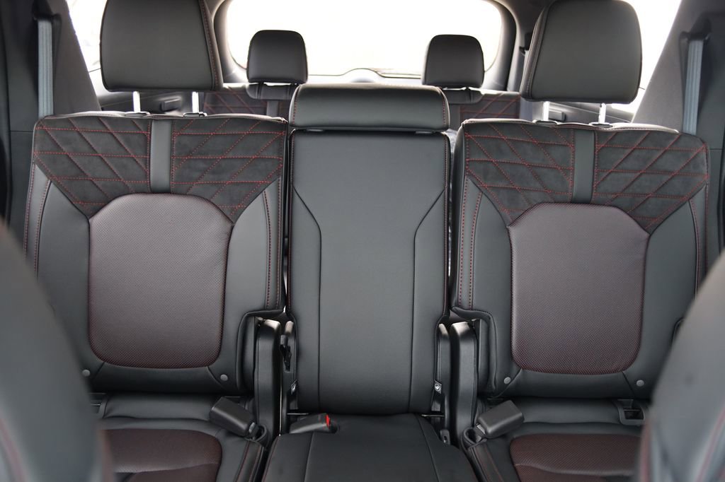 New 2026 Honda Pilot Black Edition image 27