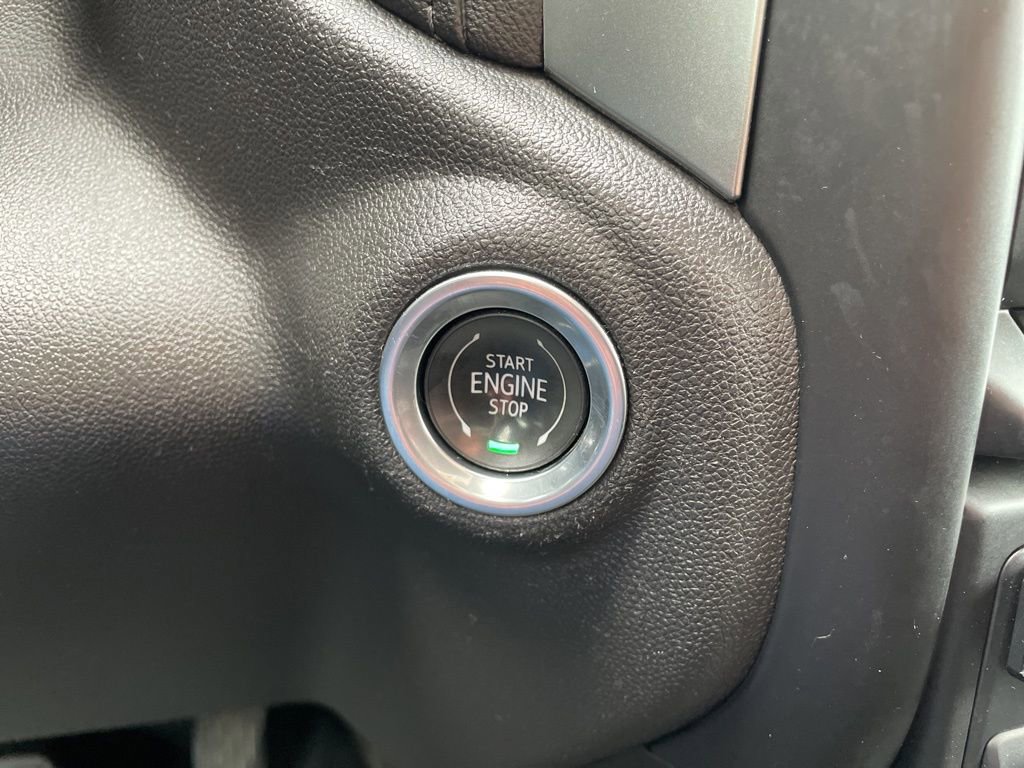 Used 2020 Chevrolet Silverado 1500 LT w/ All-Star Edition AWD/4WD image 24