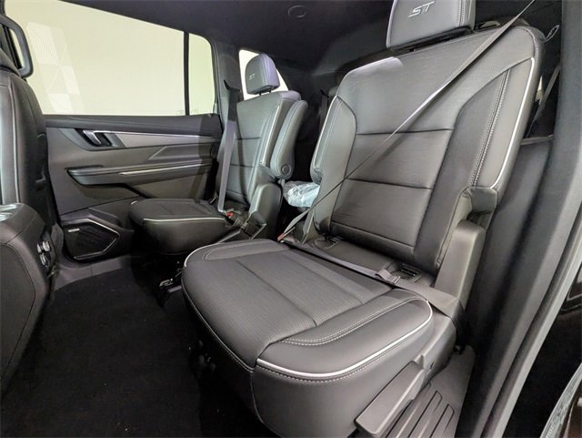 New 2025 Buick Enclave Sport Touring w/ Super Cruise Package image 7