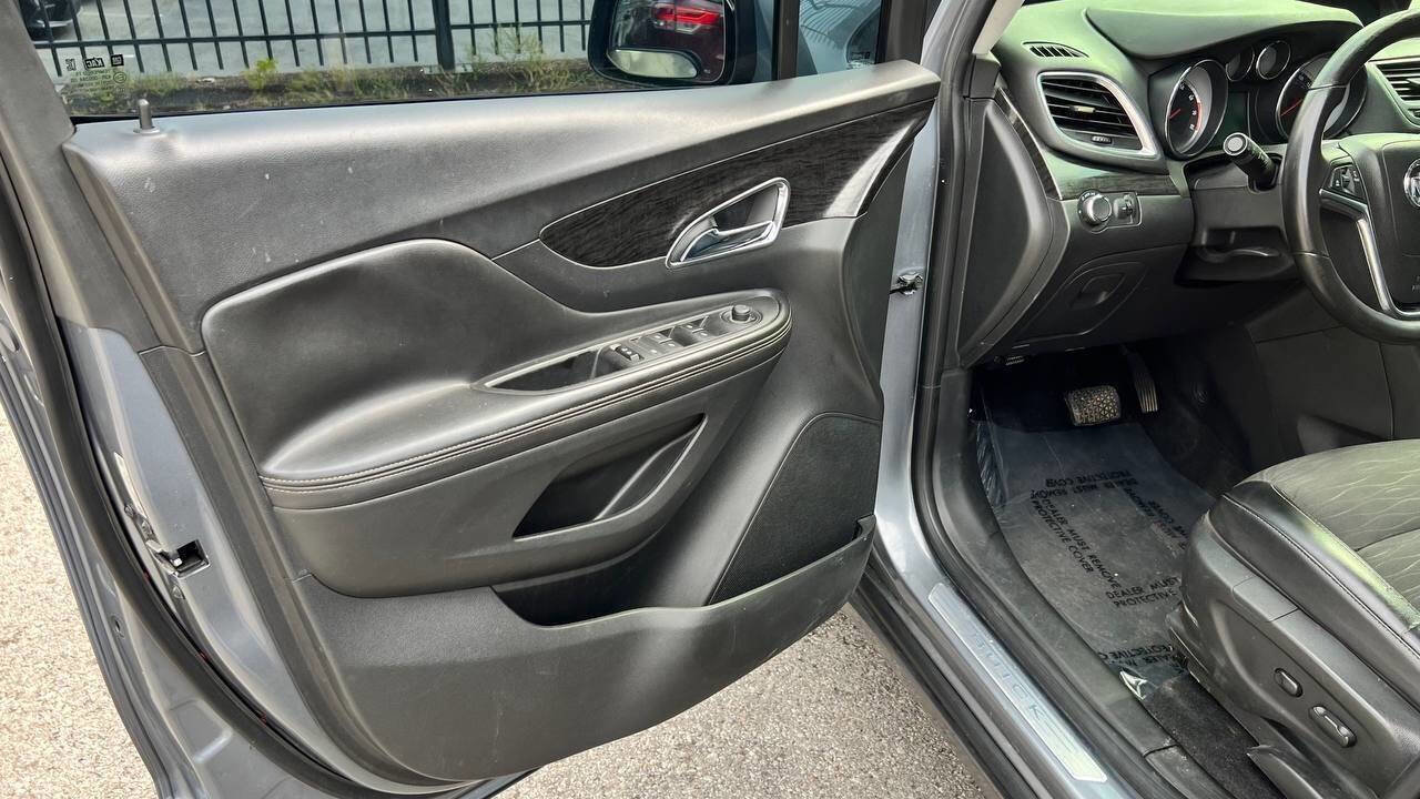Used 2015 Buick Encore FWD image 13