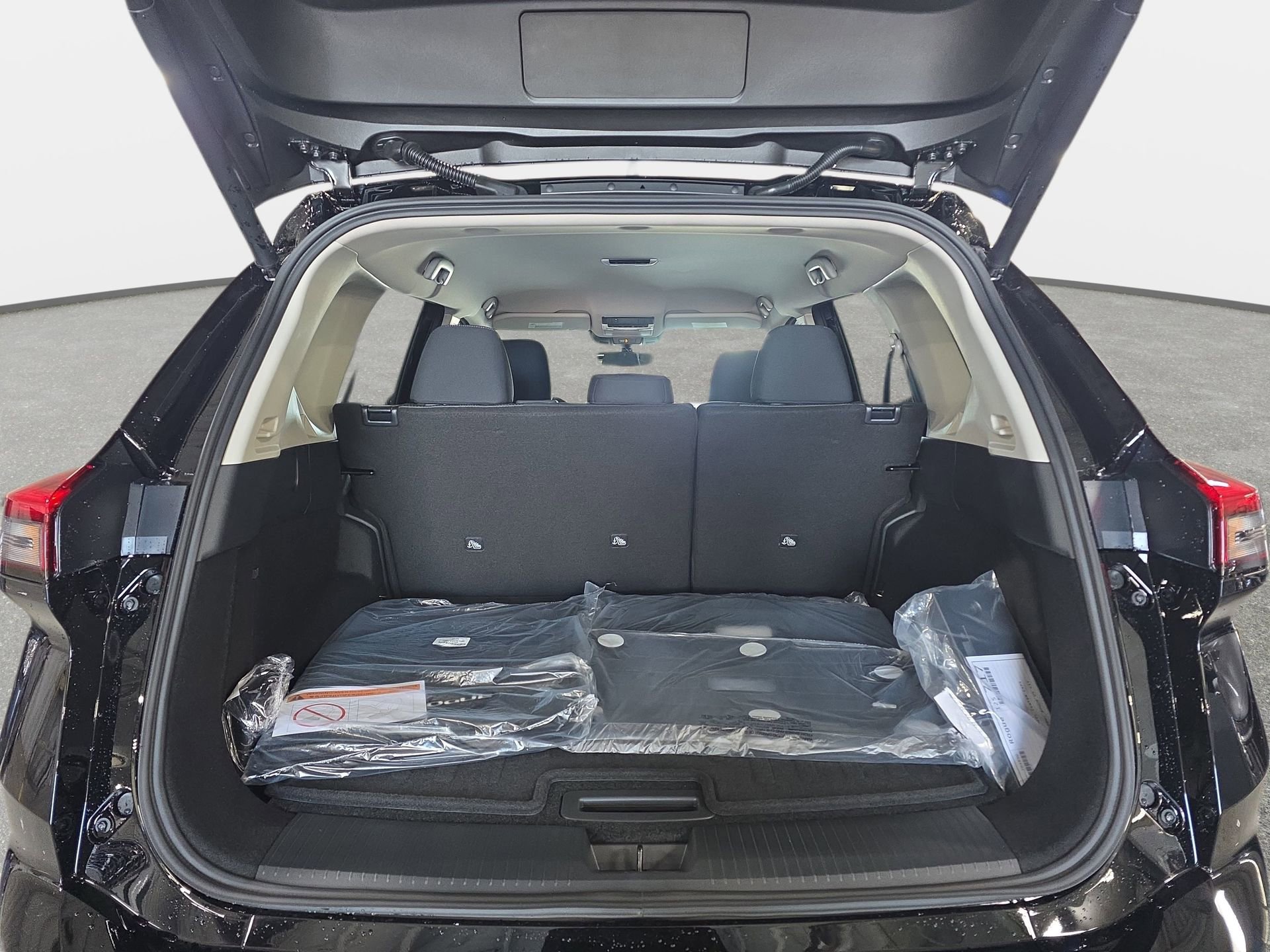 New 2026 Nissan Rogue SV w/ Cold Weather Package FWD image 12