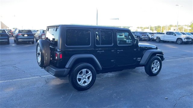 Used 2018 Jeep Wrangler Unlimited Sport S image 8