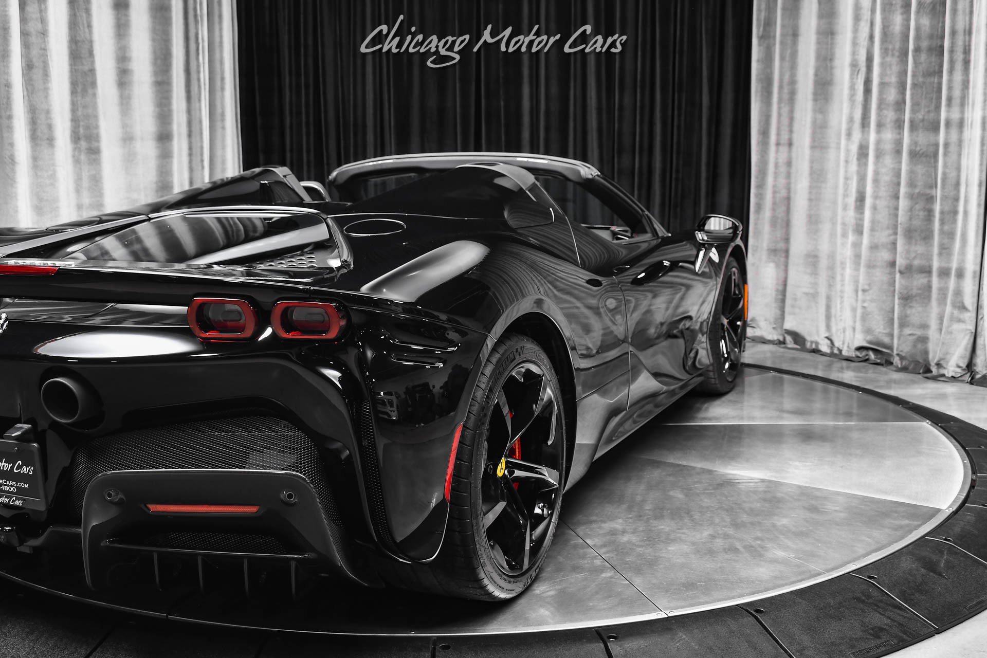 Used 2022 Ferrari SF90 Spider 1900 miles Tons of Carbon Fibe image 43