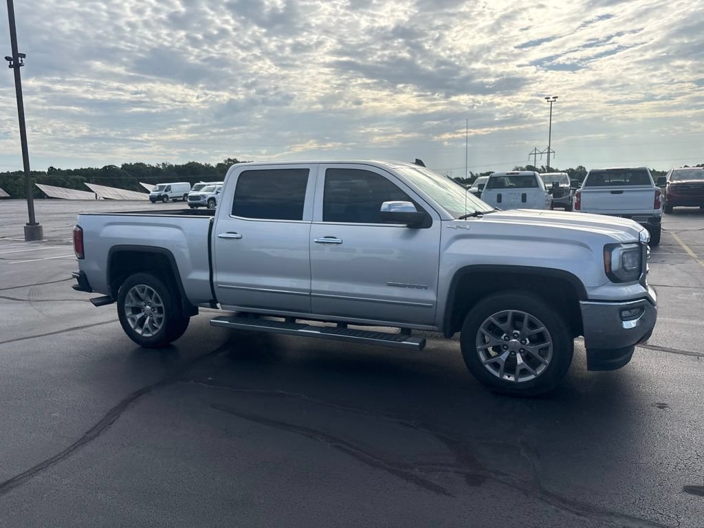 Used 2018 GMC Sierra 1500 SLT w/ SLT Premium Package AWD/4WD image 8