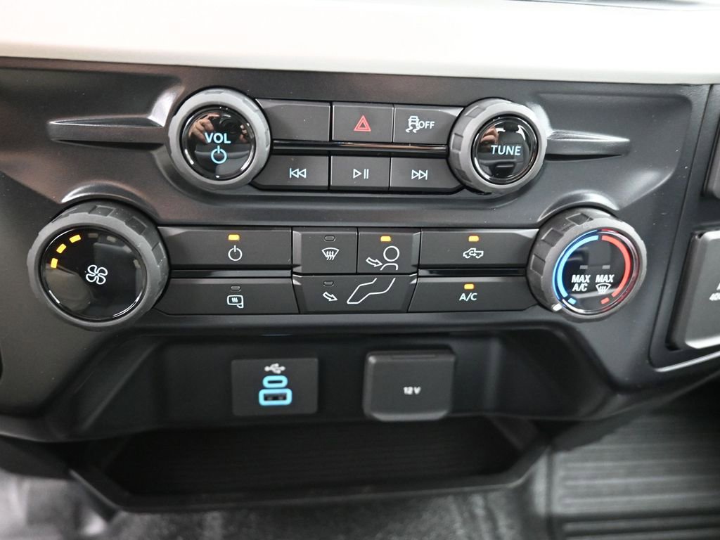 New 2026 Ford F350 XL w/ XL Chrome Package image 35