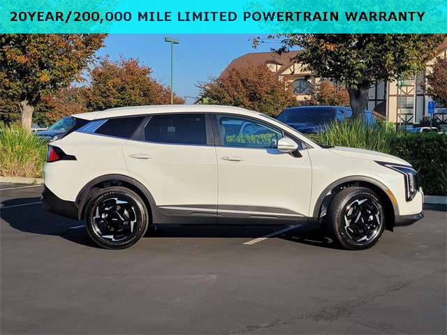 New 2026 Kia Sportage EX image 3