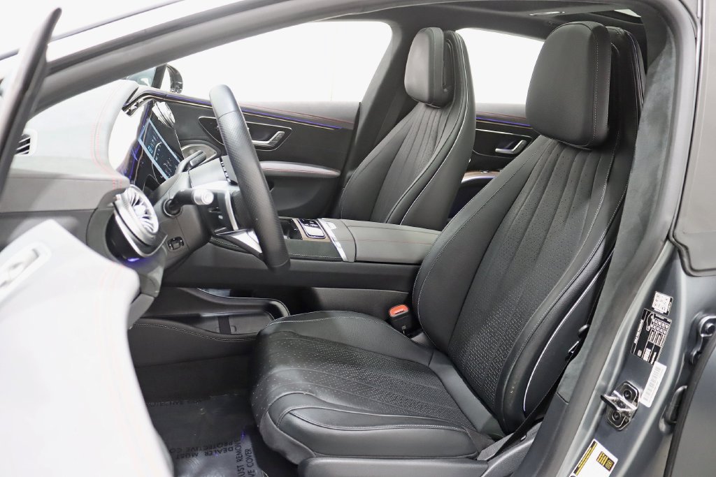 Used 2023 Mercedes-Benz EQS 580 4MATIC Sedan image 28