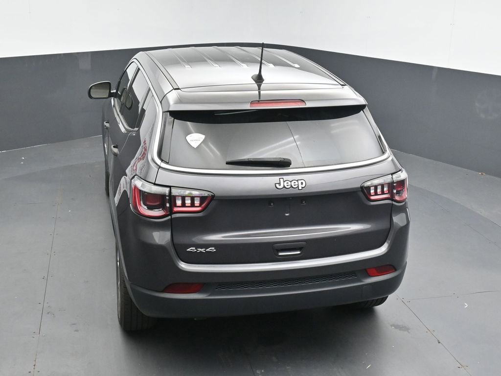 Used 2024 Jeep Compass Sport AWD/4WD image 15
