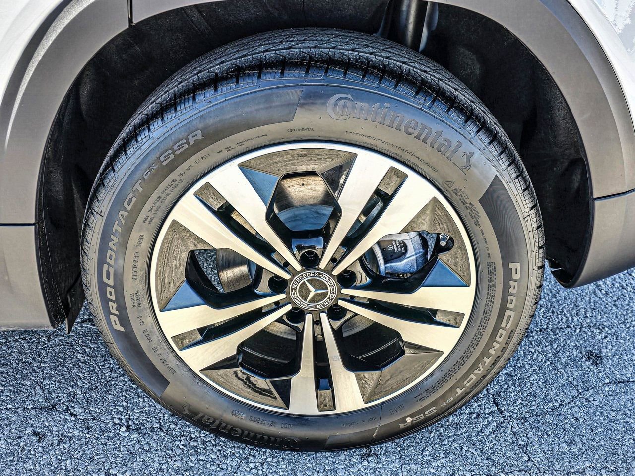 New 2026 Mercedes-Benz GLB 250 4MATIC image 9