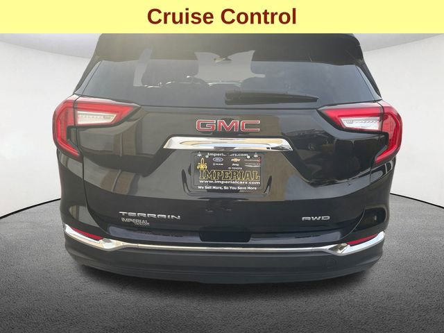 Used 2024 GMC Terrain SLT image 12