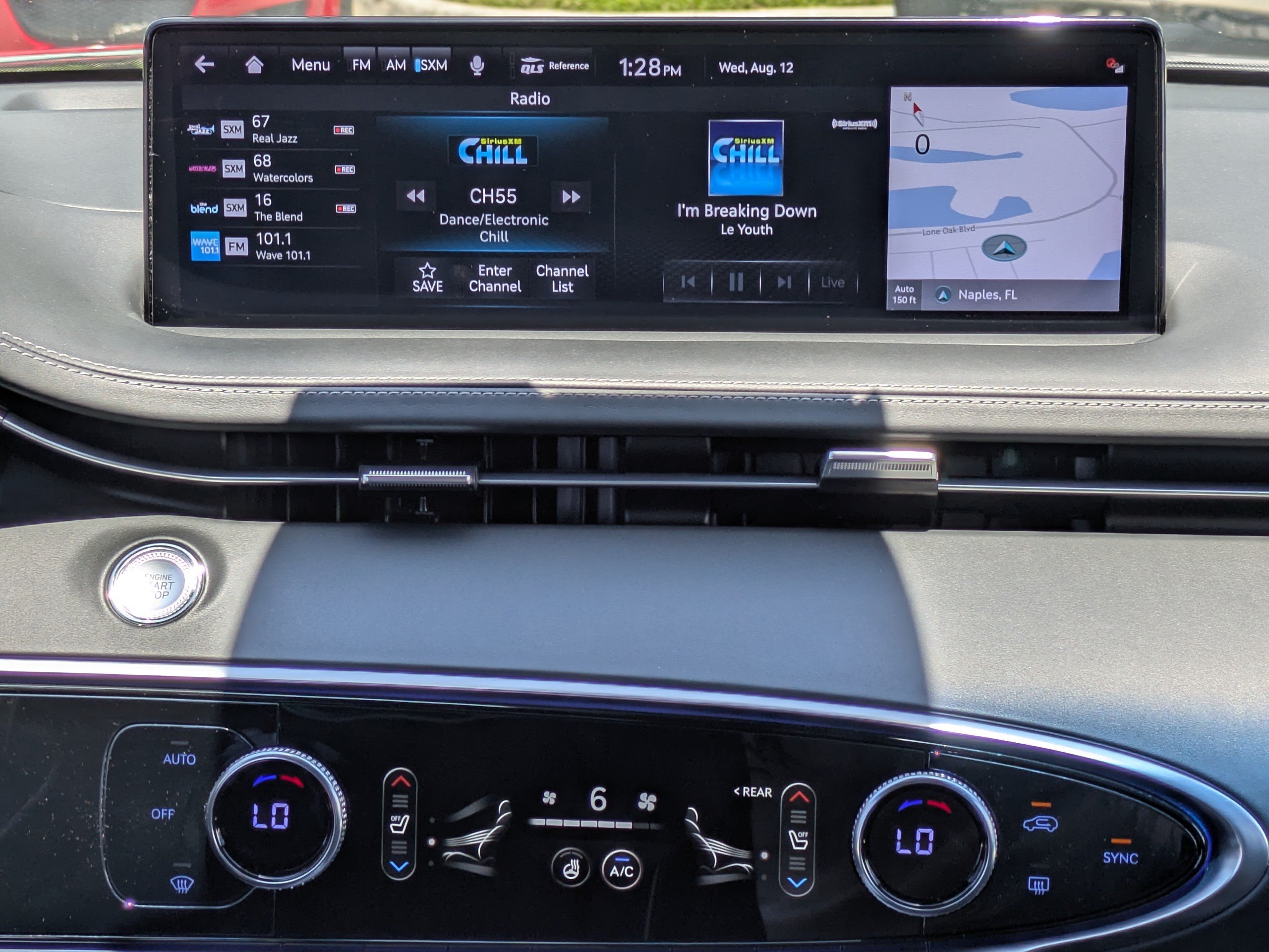 Certified 2025 Genesis GV70 3.5T Sport w/ Sport Advanced Package AWD/4WD image 17