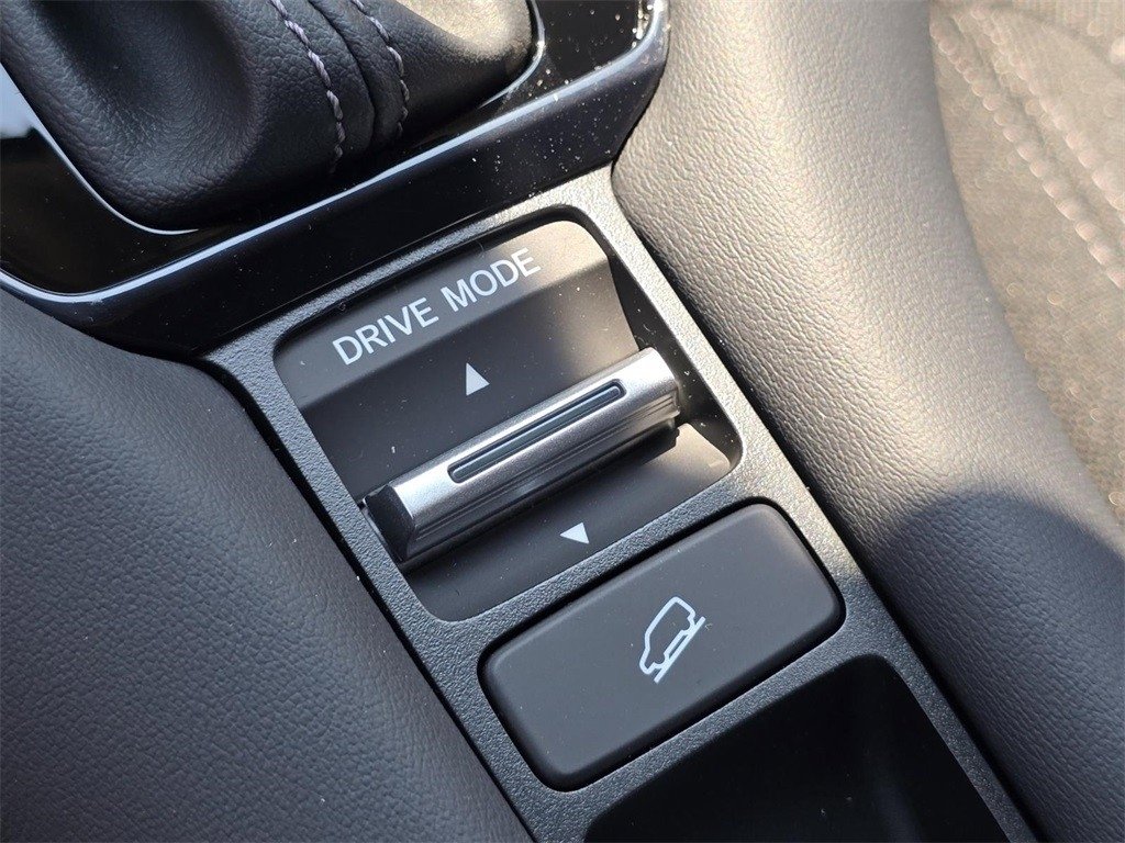 New 2026 Honda HR-V LX image 7