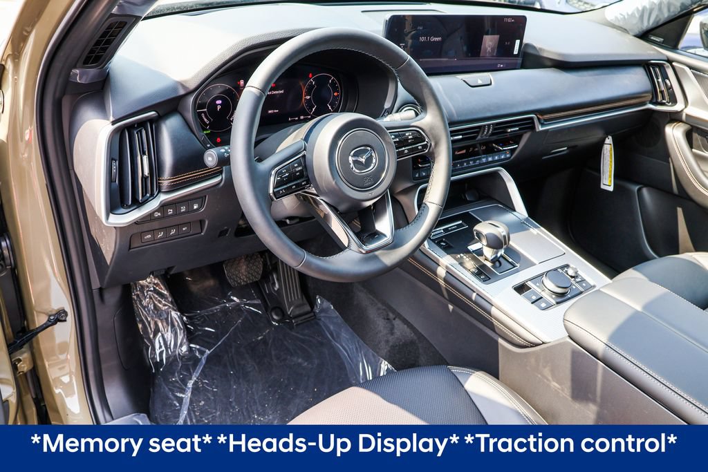 Used 2025 MAZDA CX-70 Plug-In Hybrid w/ Premium Plus AWD/4WD image 5