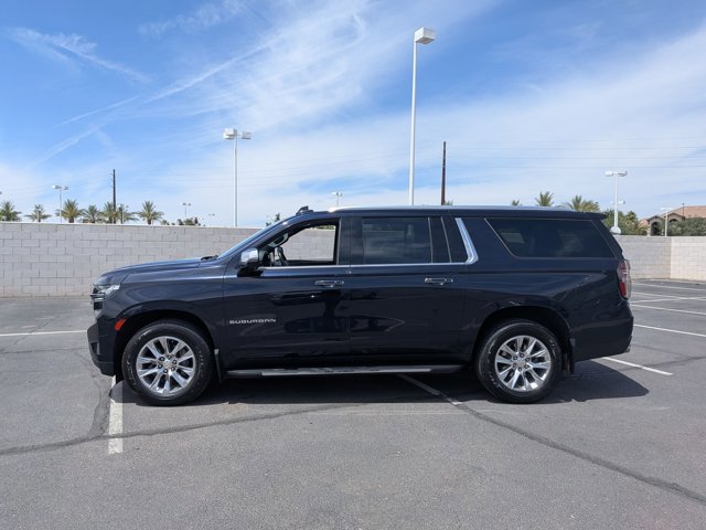 Used 2023 Chevrolet Suburban Premier AWD/4WD image 8